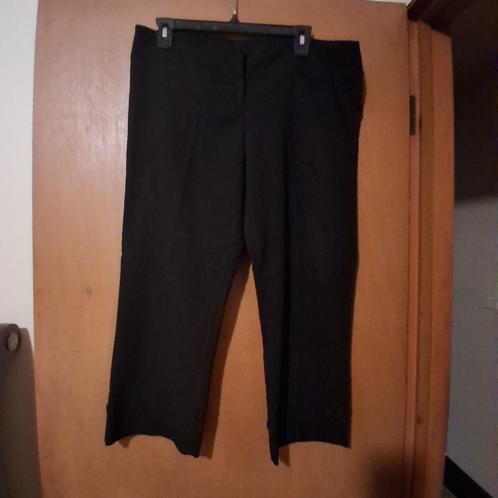 Black Capri Pants